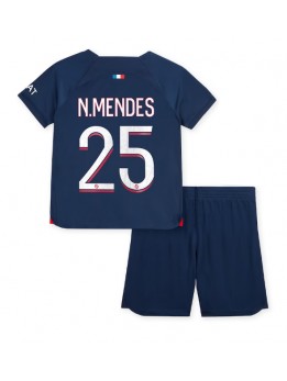 Otroški Nogometna dresi replika Paris Saint-Germain Nuno Mendes #25 Domači 2023-24 Kratek rokav (+ hlače)